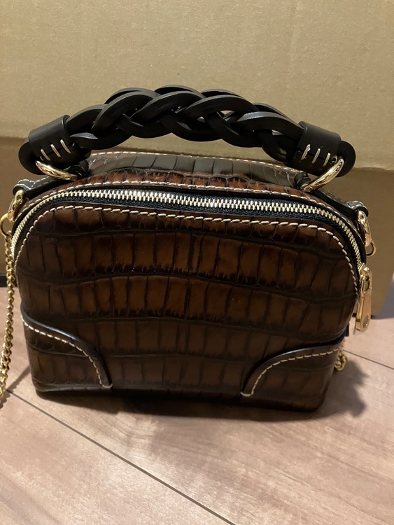 ミニダリア（ブランドバッグ）の商品画像 - 査定依頼日：2026年1月6日 - 最高査定価格：62,000円