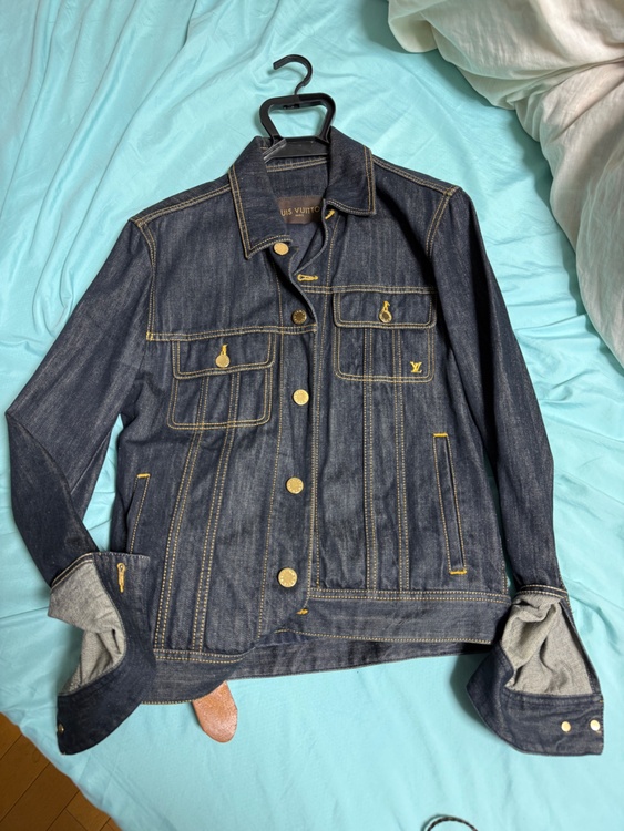 デニム　上下　（古着・ファッション）の商品画像 - 査定依頼日：2026年4月4日 - 最高査定価格：13,000円