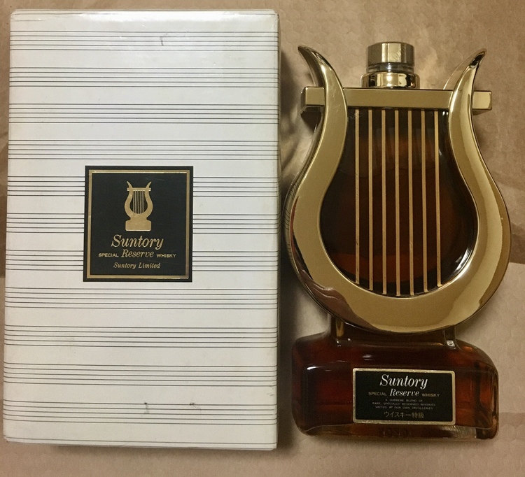 SUNTORYWHISKYリザーブ ハープ型ボトル（お酒）の商品画像 - 査定依頼日：2021年4月13日 - 最高査定価格：48,000円