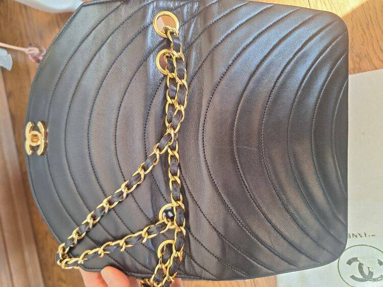 163846（ブランドバッグ）の商品画像 - 査定依頼日：2025年11月28日 - 最高査定価格：350,000円