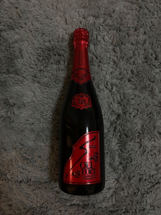 シャンパン シャンパン(その他)（お酒）の商品画像 - 査定依頼日：2026年10月8日 - 最高査定価格：75,000円