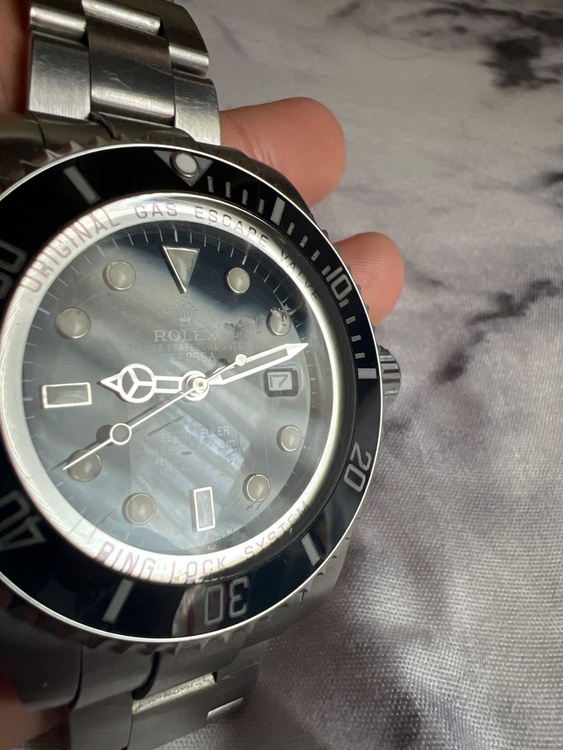 ロレックシードゥエラー （高級時計）の商品画像 - 査定依頼日：2026年2月24日 - 最高査定価格：1,150,000円