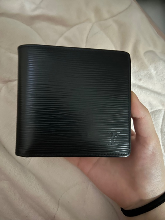 ルイヴィトン エピ （ブランドバッグ）の商品画像 - 査定依頼日：2025年8月23日 - 最高査定価格：30,000円