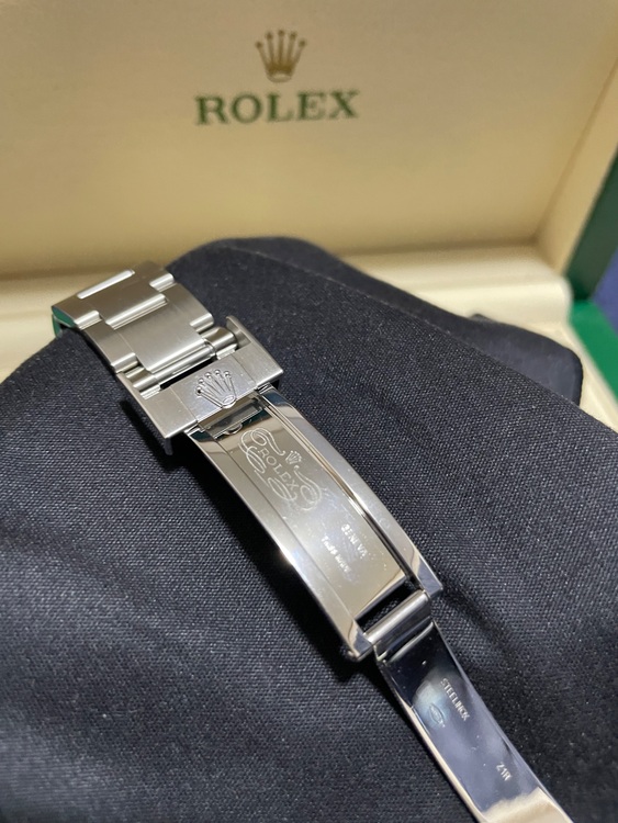 116610LV（高級時計）の商品画像 - 査定依頼日：2025年10月12日 - 最高査定価格：2,900,000円