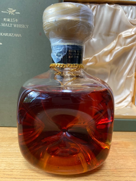 軽井沢貯蔵15年100% MALT WHISKY 720ml 43%（お酒）の商品画像 - 査定依頼日：2025年8月19日 - 最高査定価格：80,000円