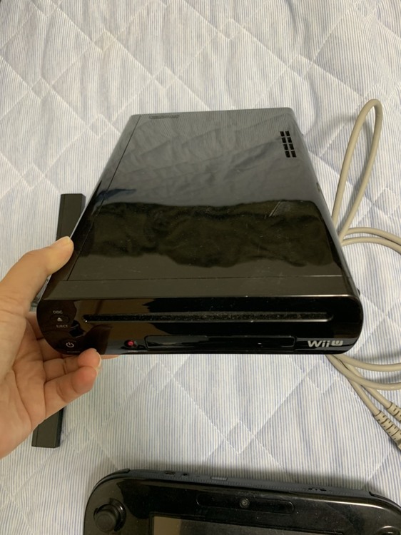 wiiu（ゲーム機本体・ゲームソフト）の商品画像 - 査定依頼日：2020年7月12日 - 最高査定価格：2,200円