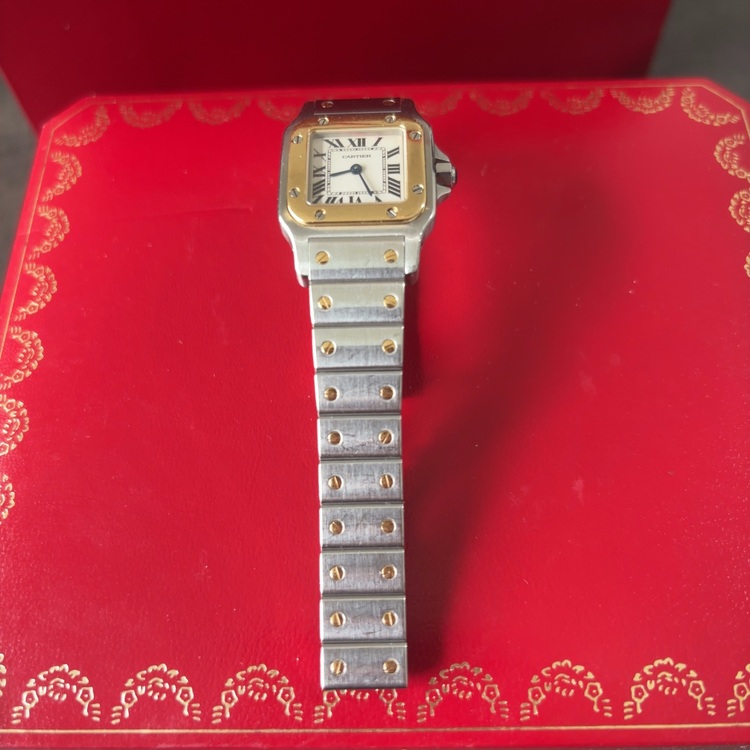 カルティエ サントス サントスベルガ　SM（高級時計）の商品画像 - 査定依頼日：2025年6月26日 - 最高査定価格：450,000円