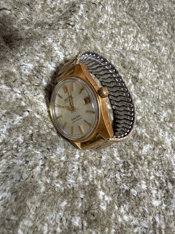 セイコー グランドセイコー 5700-9000（高級時計）の商品画像 - 査定依頼日：2026年3月20日 - 最高査定価格：100,000円