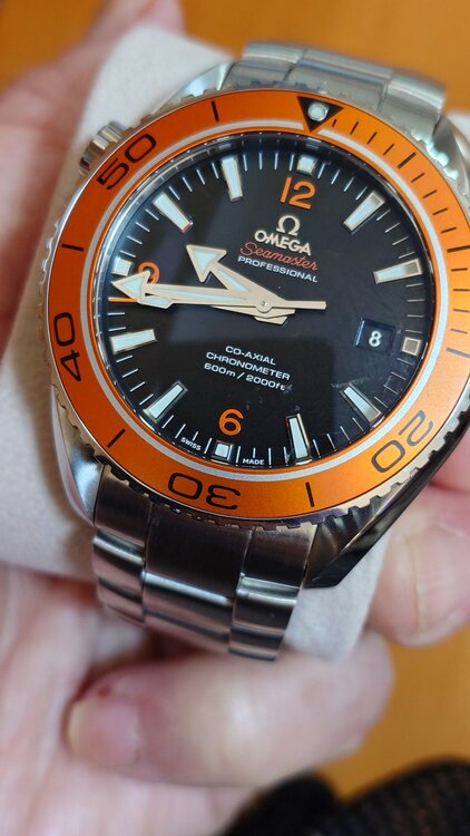 オメガ シーマスター OMEGA プラネットオーシャン 600コーアクシャル（高級時計）の商品画像 - 査定依頼日：2026年3月4日 - 最高査定価格：550,000円