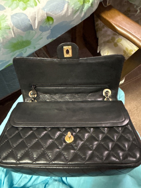 マトラッセ（ブランドバッグ）の商品画像 - 査定依頼日：2025年8月27日 - 最高査定価格：300,000円