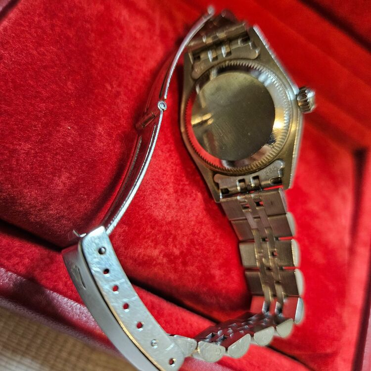 ロレックス　デイトジャスト　レディース（高級時計）の商品画像 - 査定依頼日：2025年6月25日 - 最高査定価格：650,000円