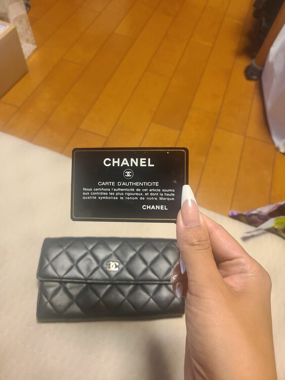 財布（ブランド財布・小物）の商品画像 - 査定依頼日：2025年9月5日 - 最高査定価格：60,000円