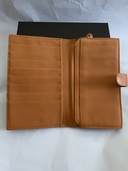 ボッテガヴェネタ  イントレチャート 2つ折り （ブランド財布・小物）の商品画像 - 査定依頼日：2021年9月29日 - 最高査定価格：15,000円