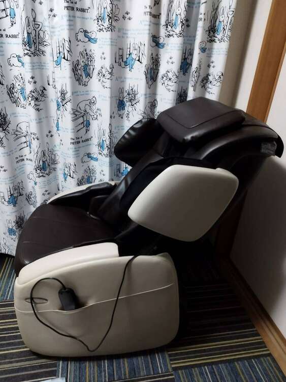 フジ医療器マッサージチェアTR－20（ベージュ×ブラウン）（家電）の商品画像 - 査定依頼日：2025年3月15日 - 最高査定価格：3,000円