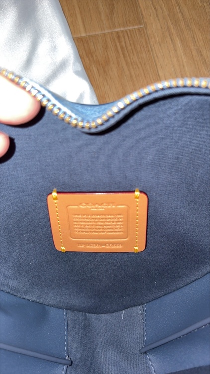 COACH（コーチ）の「ハート クロスボディ・キルティング デニム（型番：CR669）」（ブランドバッグ）の商品画像 - 査定依頼日：2026年7月28日 - 最高査定価格：100,000円