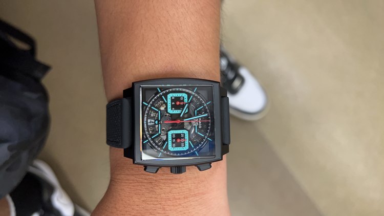 タグホイヤー モナコ （高級時計）の商品画像 - 査定依頼日：2023年7月7日 - 最高査定価格：1,200,000円