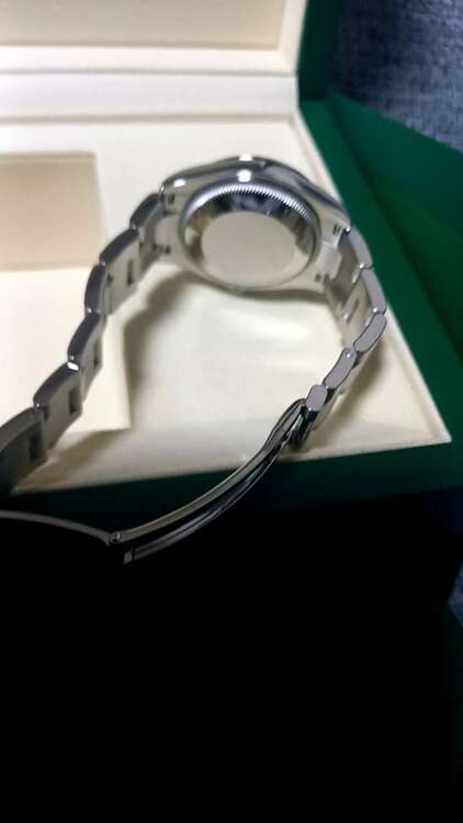 ロレックス パーペチュアル 277200（高級時計）の商品画像 - 査定依頼日：2025年5月12日 - 最高査定価格：1,120,000円