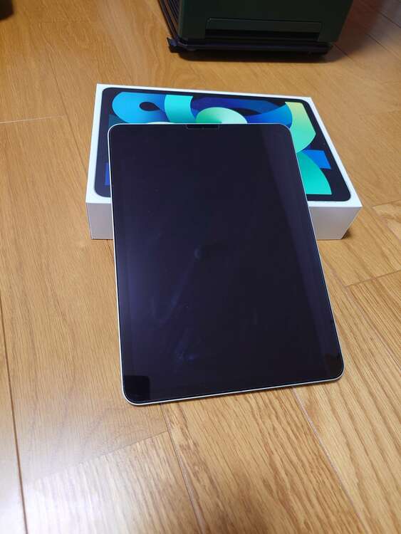 iPad Air4（PC・タブレット）の商品画像 - 査定依頼日：2025年4月13日 - 最高査定価格：15,000円