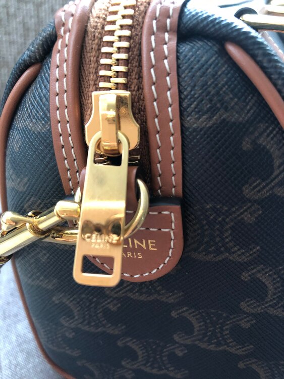 セリーヌ  （ブランドバッグ）の商品画像 - 査定依頼日：2025年3月19日 - 最高査定価格：170,000円