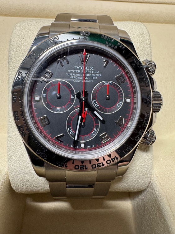 デイトナ（高級時計）の商品画像 - 査定依頼日：2025年6月22日 - 最高査定価格：5,000,000円