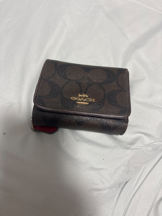 その他 コーチ （ブランドバッグ）の商品画像 - 査定依頼日：2025年7月24日 - 最高査定価格：3,000円