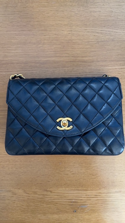 シャネル マトラッセ （ブランドバッグ）の商品画像 - 査定依頼日：2025年6月28日 - 最高査定価格：400,000円