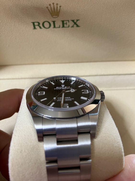 ロレックス エクスプローラー 21427（高級時計）の商品画像 - 査定依頼日：2026年3月10日 - 最高査定価格：1,250,000円