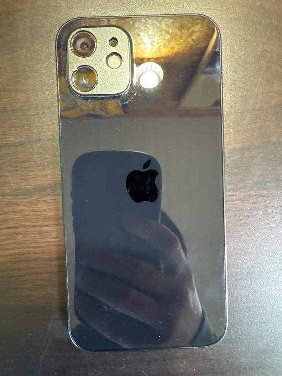 iPhone 12 64GB SIMフリー（スマホ）の商品画像 - 査定依頼日：2026年3月11日 - 最高査定価格：13,000円