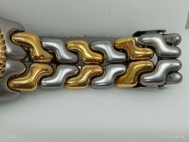 プロフェッショナル（高級時計）の商品画像 - 査定依頼日：2025年4月24日 - 最高査定価格：55,000円