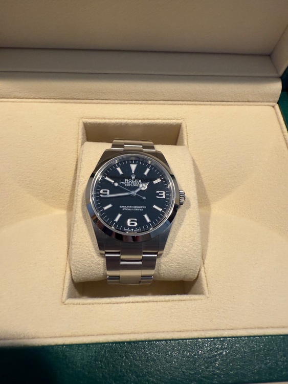 124270  エクスプローラー36（高級時計）の商品画像 - 査定依頼日：2025年9月26日 - 最高査定価格：1,200,000円