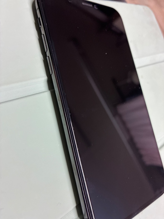 iPhone iPhoneXS 256GB SIMフリー（スマホ）の商品画像 - 査定依頼日：2026年6月27日 - 最高査定価格：11,500円