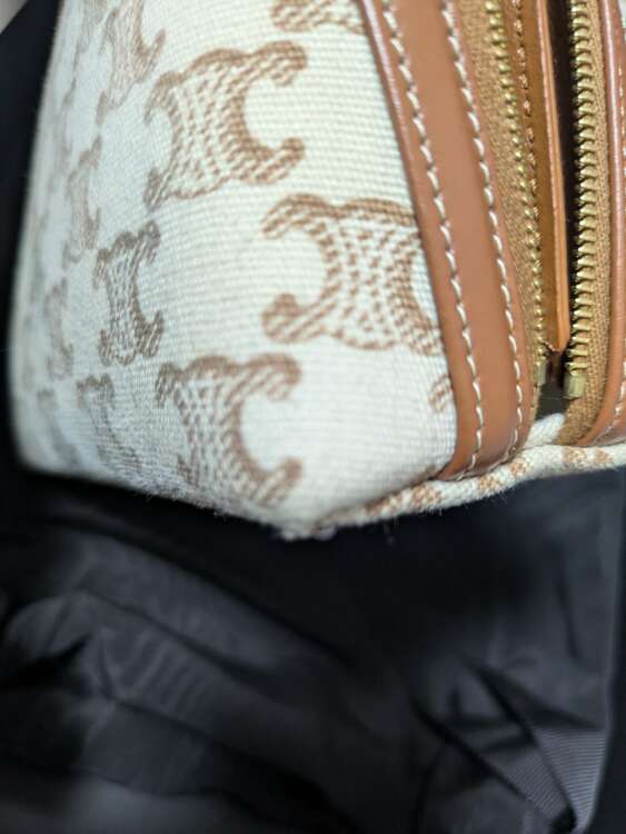 セリーヌ  （ブランドバッグ）の商品画像 - 査定依頼日：2025年2月26日 - 最高査定価格：68,000円