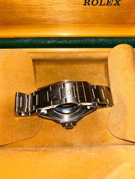 サブマリーナデイト（高級時計）の商品画像 - 査定依頼日：2025年2月2日 - 最高査定価格：1,150,000円