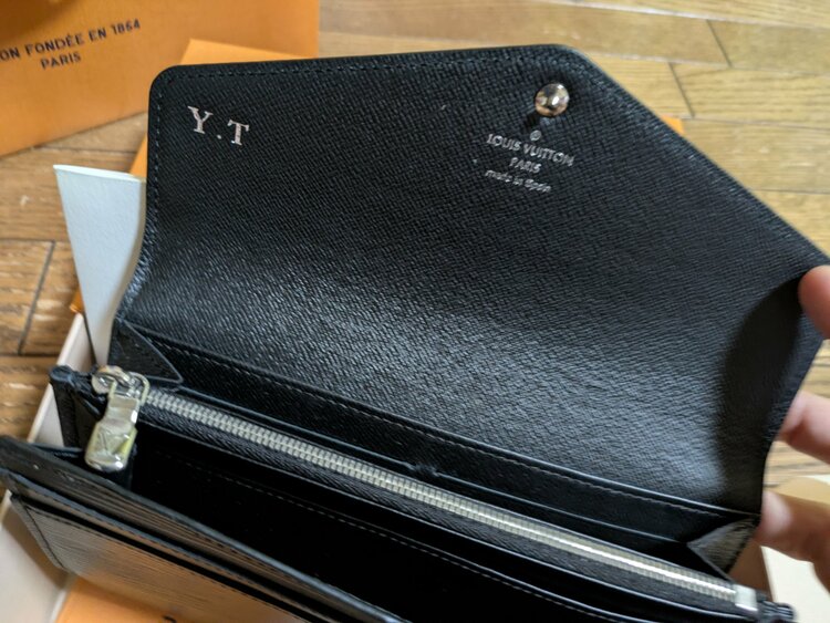 財布（ブランド財布・小物）の商品画像 - 査定依頼日：2026年7月14日 - 最高査定価格：5,000円