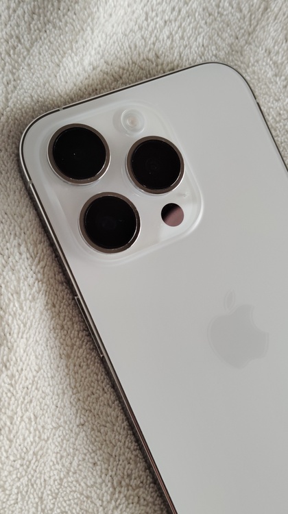 iPhone 14 Pro 128GB SIMフリー（スマホ）の商品画像 - 査定依頼日：2026年2月12日 - 最高査定価格：64,000円