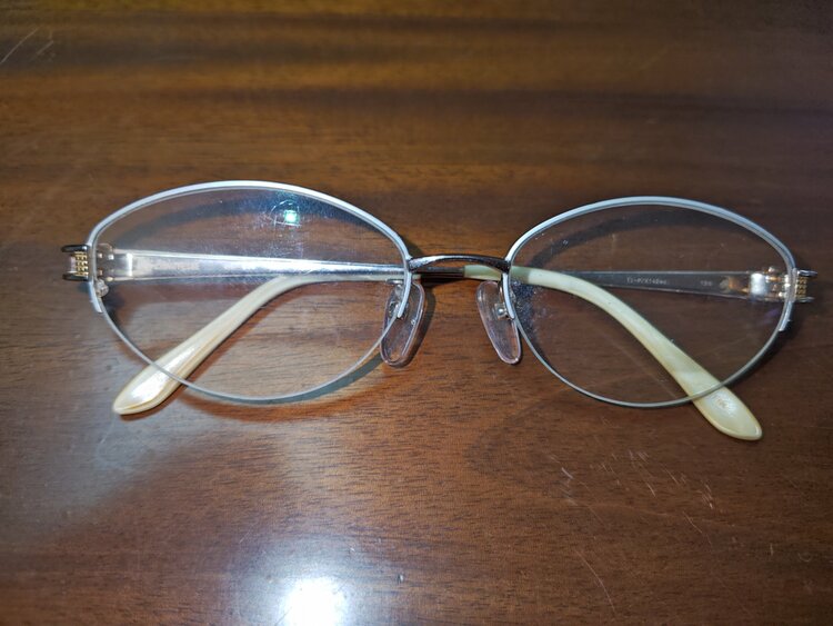 COMTESSE TI-P/K14DecフレームサングラスCM-606（金・貴金属）の商品画像 - 査定依頼日：2026年3月7日 - 最高査定価格：3,000円