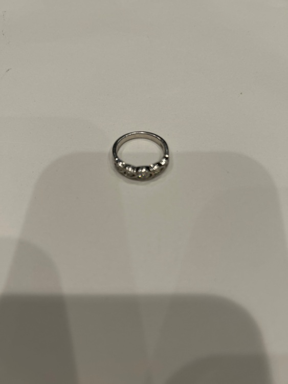 指輪（宝石）の商品画像 - 査定依頼日：2025年10月9日 - 最高査定価格：80,000円