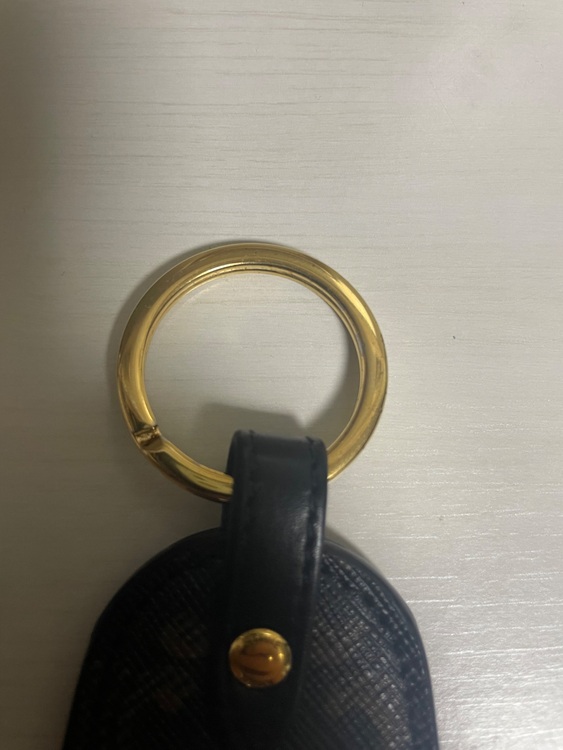 セリーヌ  （ブランドバッグ）の商品画像 - 査定依頼日：2025年6月25日 - 最高査定価格：7,000円