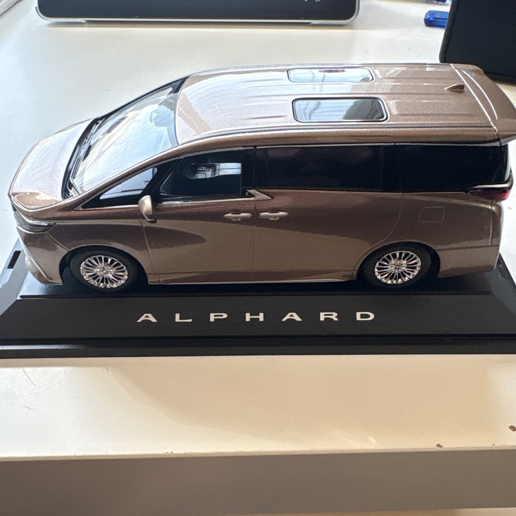 その他 その他 （ブランドバッグ）の商品画像 - 査定依頼日：2026年2月25日 - 最高査定価格：100,000円