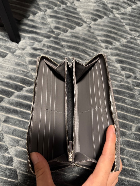 バレンシアガ  （ブランドバッグ）の商品画像 - 査定依頼日：2025年11月24日 - 最高査定価格：100,000円