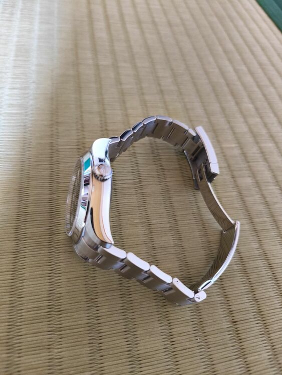 ロレックス エアキング 11690（高級時計）の商品画像 - 査定依頼日：2025年10月12日 - 最高査定価格：1,050,000円