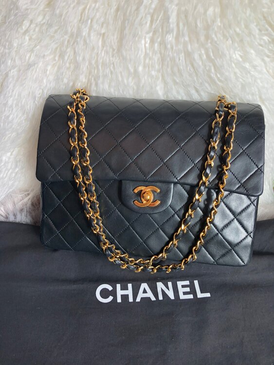 CHANELマトラッセダブルフラップダブルチェーン25（ブランドバッグ）の商品画像 - 査定依頼日：2025年4月1日 - 最高査定価格：400,000円