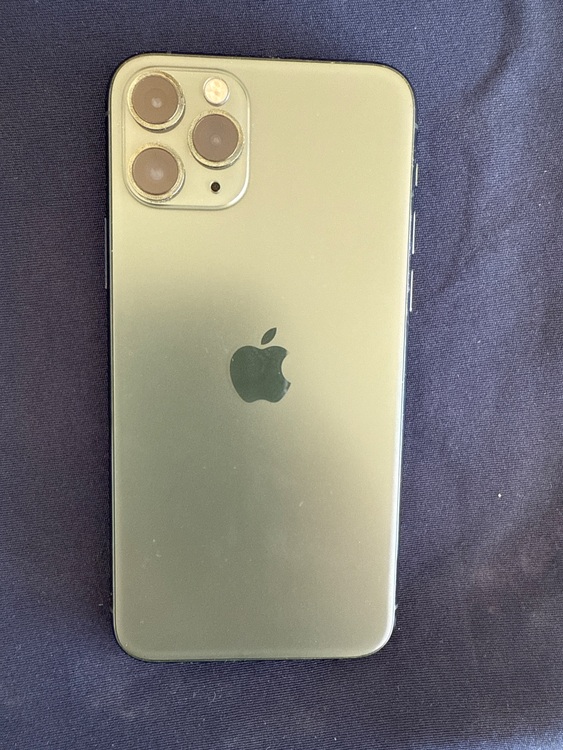 11ブロ（スマホ）の商品画像 - 査定依頼日：2025年7月19日 - 最高査定価格：34,000円