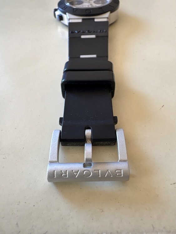 ブルガリ その他 アルミニウム　クロノ　a（高級時計）の商品画像 - 査定依頼日：2025年12月9日 - 最高査定価格：150,000円