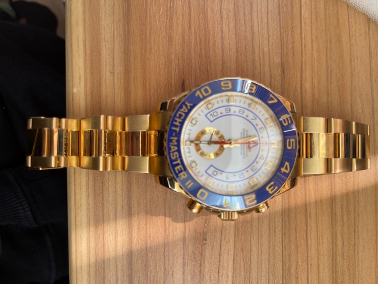 ヨットマスター2（高級時計）の商品画像 - 査定依頼日：2022年2月28日 - 最高査定価格：5,100,000円