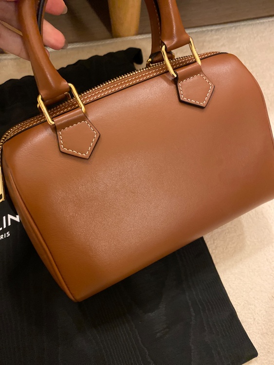 セリーヌ  （ブランドバッグ）の商品画像 - 査定依頼日：2025年12月7日 - 最高査定価格：100,000円