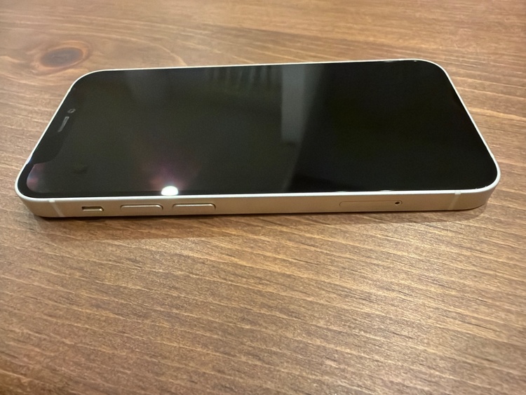 iPhone 12 mini 128GB SIMフリー（スマホ）の商品画像 - 査定依頼日：2026年2月4日 - 最高査定価格：22,000円