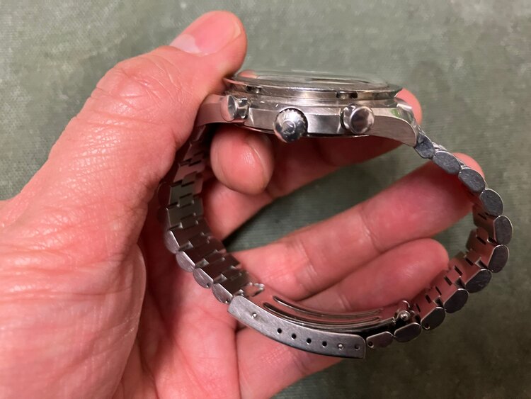 オメガ スピードマスター 3510.50（高級時計）の商品画像 - 査定依頼日：2025年1月6日 - 最高査定価格：350,000円