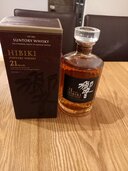 ウイスキー サントリー響（お酒）の商品画像 - 査定依頼日：2026年10月1日 - 最高査定価格：70,000円
