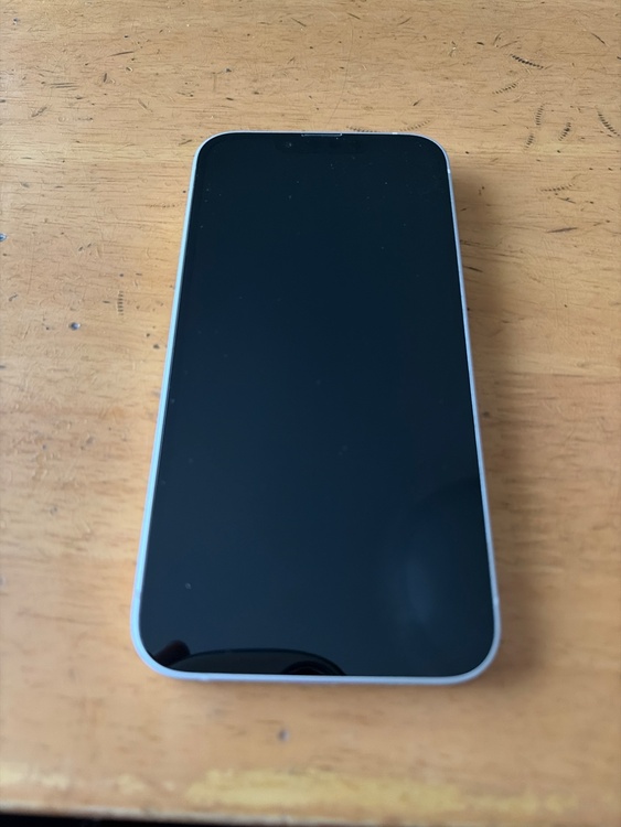iPhone 14 256GB Softbank（スマホ）の商品画像 - 査定依頼日：2026年5月1日 - 最高査定価格：55,000円